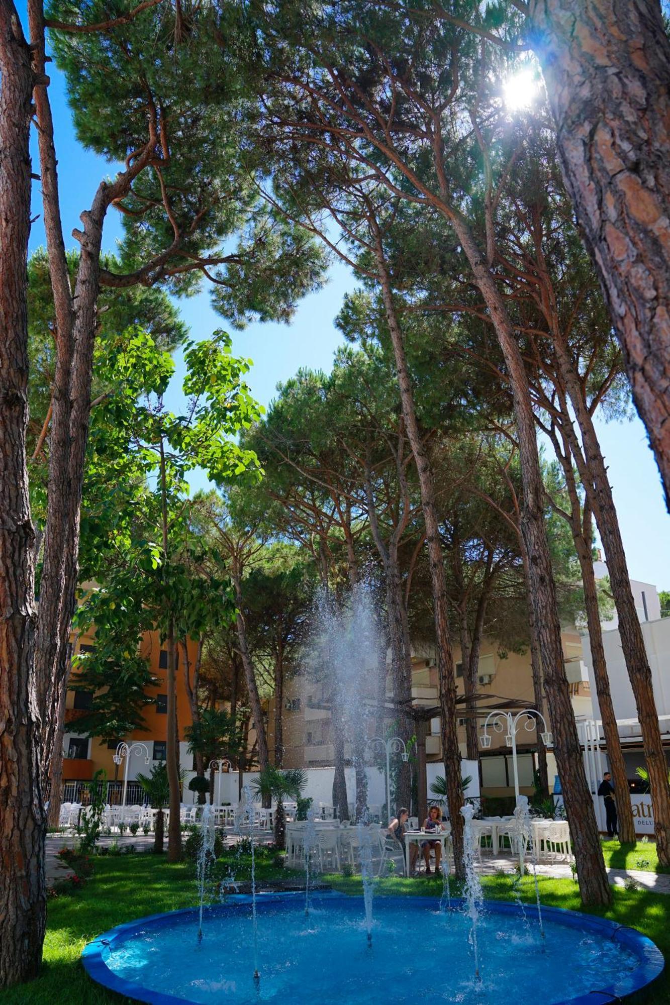 Atrium Deluxe Resort Golem  Esterno foto