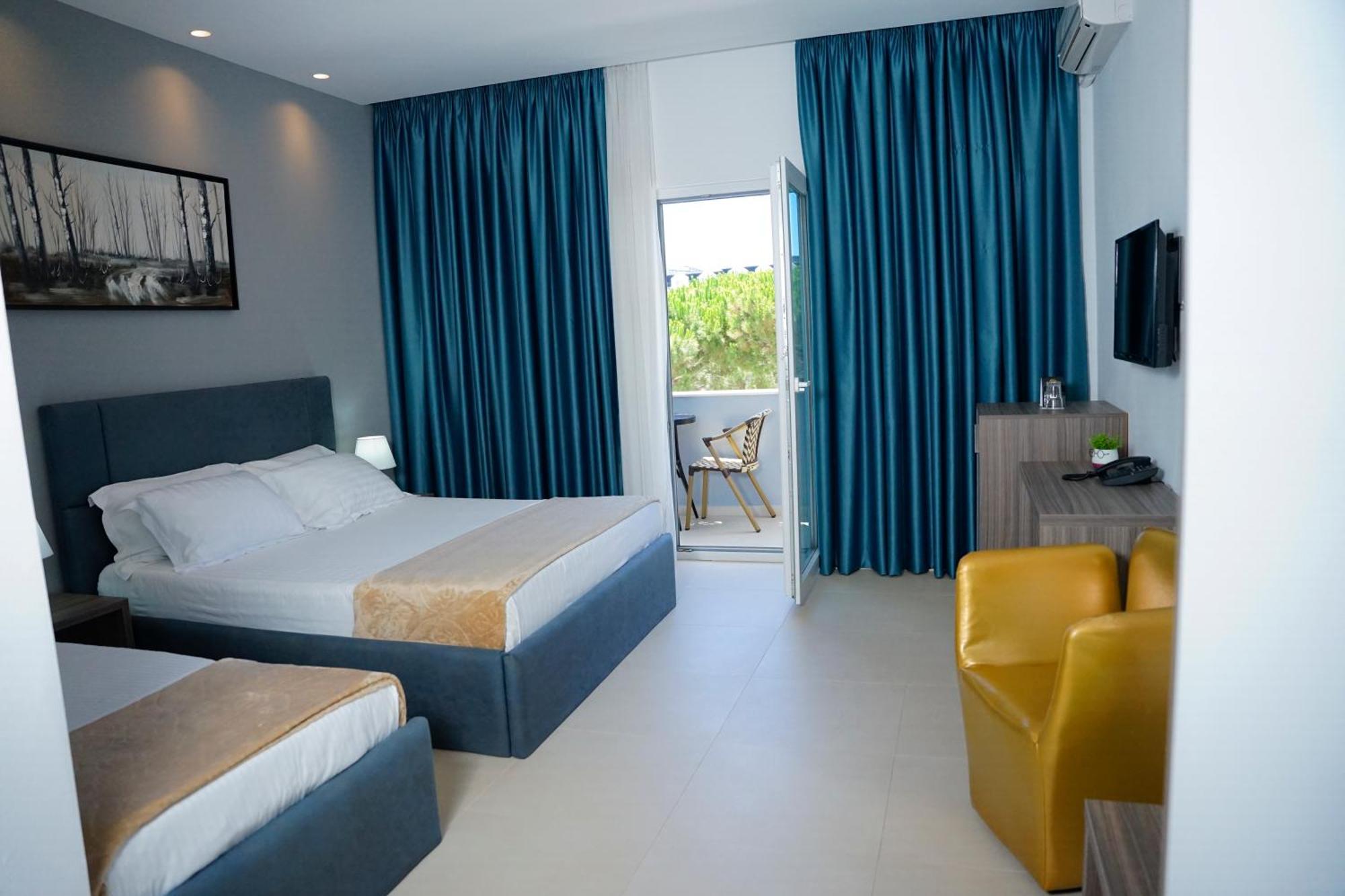 Atrium Deluxe Resort Golem  Esterno foto